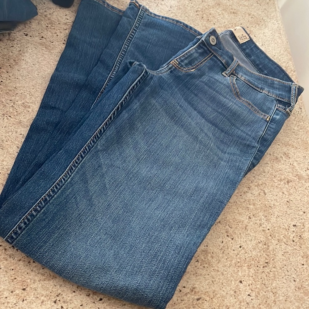 Hollister jeans